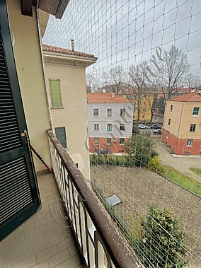Ampio appartamento laterale viale Gorizia