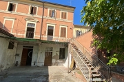 Ampia unità immobiliare in centro a Rivalta