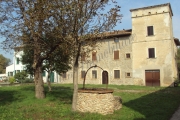 Suggestivo rustico vicinanze Volta Mantovana