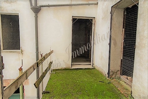 Appartamenti al grezzo zona Piazza Virgiliana