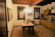 Incantevole proprietà in campagna a Curtatone