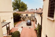 Esclusiva proprietà in centro storico a Mn